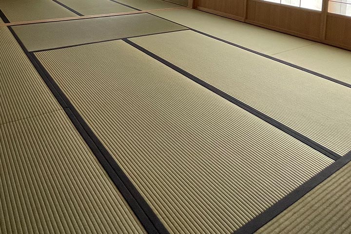 Tatami mats